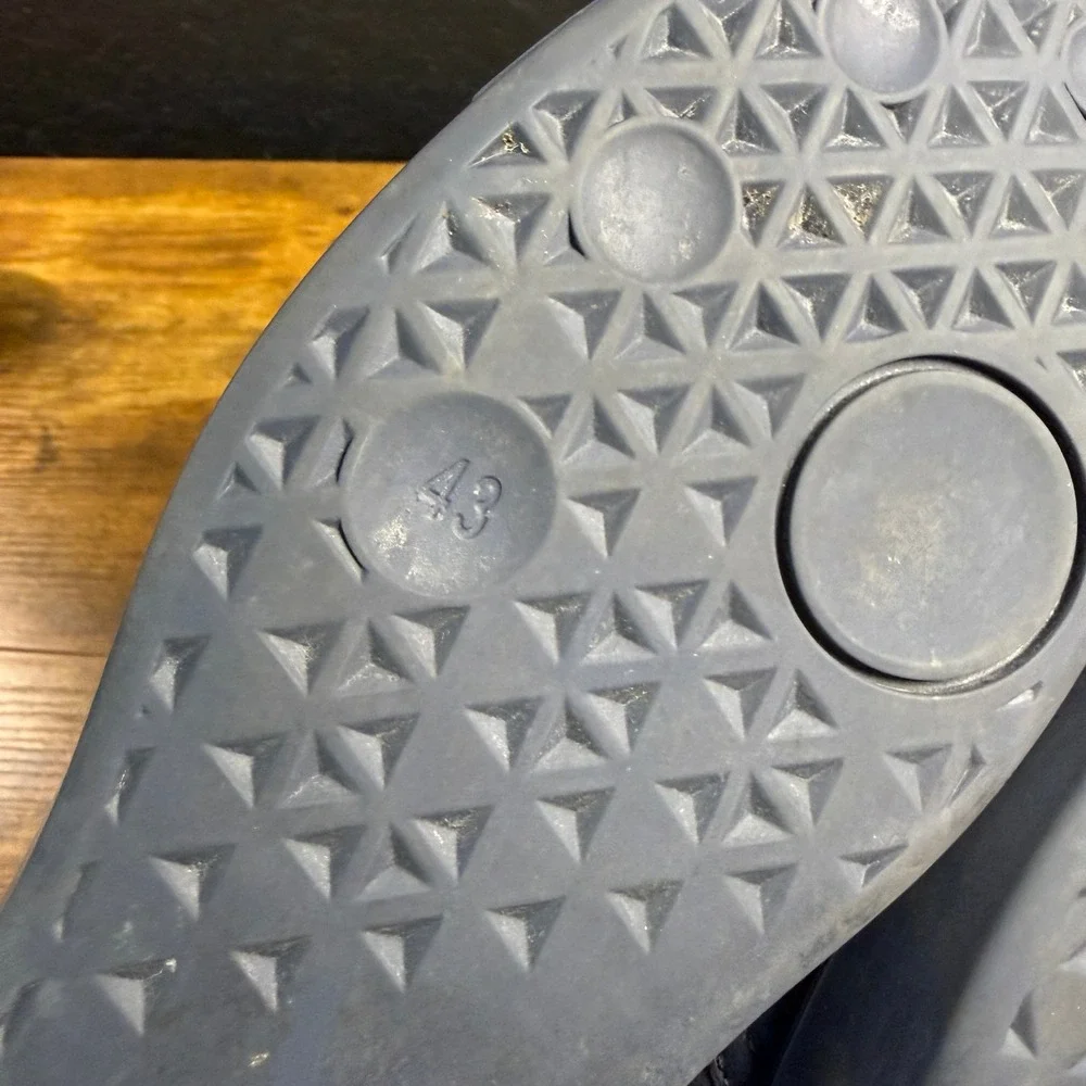 Ecco soft leather